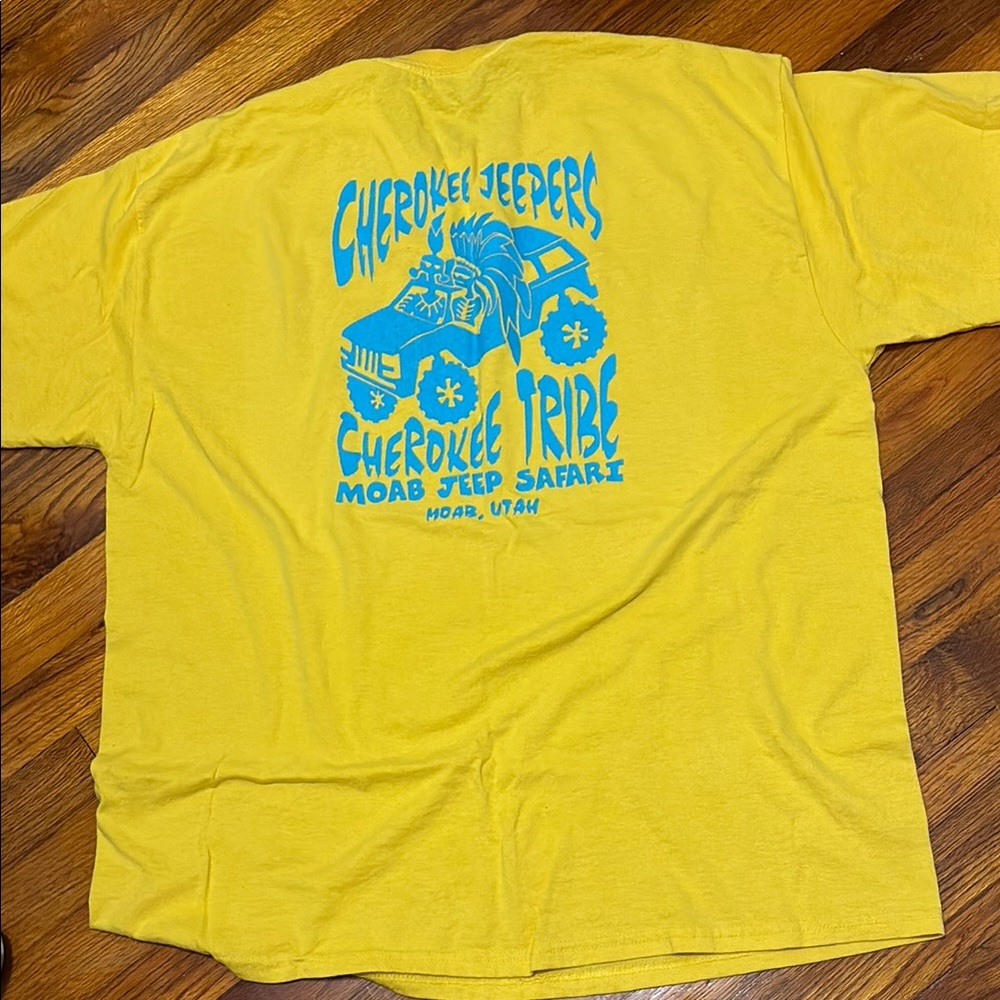 Moab Jeep Yellow Graphic T-Shirt with Blue Print